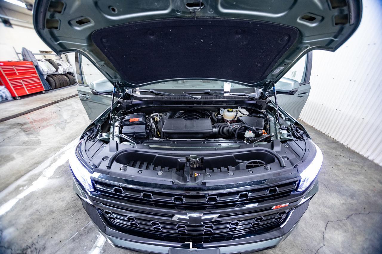 2023 Chevrolet Tahoe AWD Z71 Leather Roof Nav BCam Red Deer AB