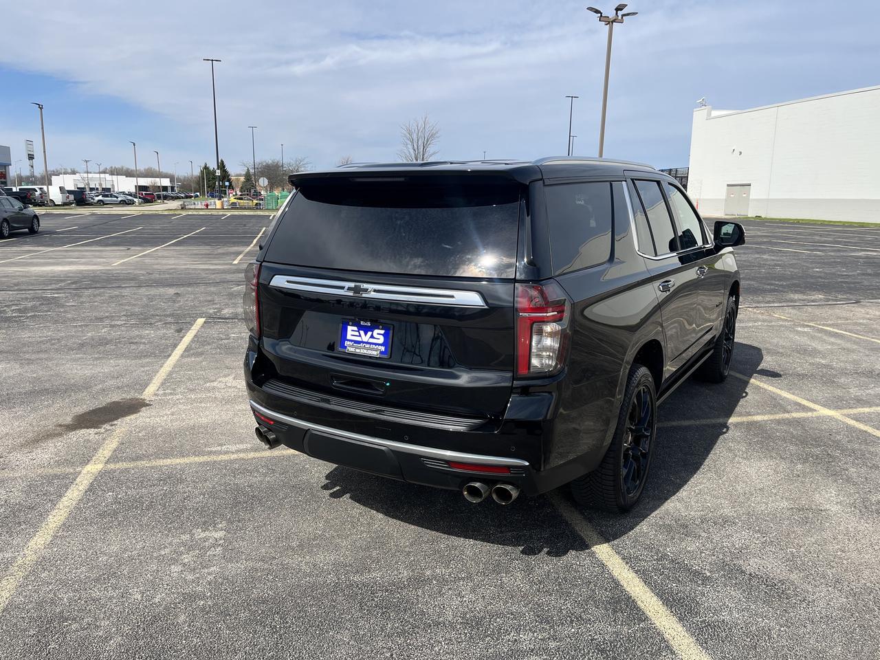 2023 Chevrolet Tahoe High Country 4WD AdvTech MaxTrrlngPkgs w/22s Sunroof SuperCruise AdptvCrz RearSeatMedia PwrSteps