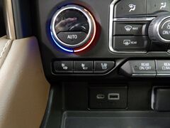 2023 Chevrolet Tahoe High Country 4WD Fond du Lac WI