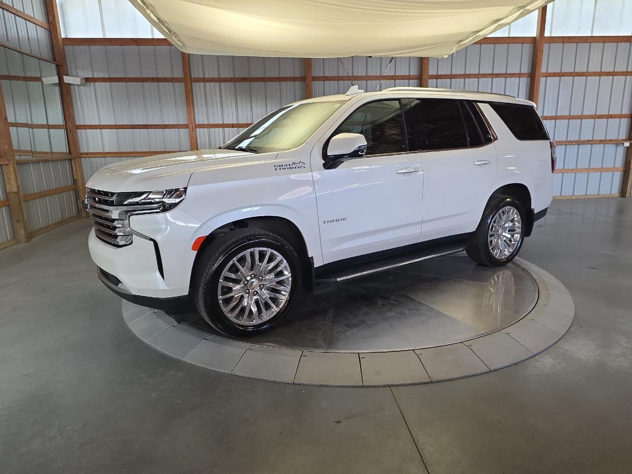 2023 Chevrolet Tahoe High Country High Country Sand Lake NY