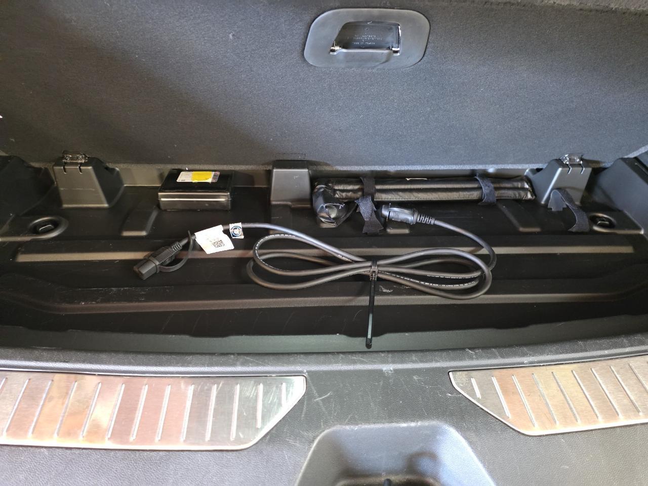 2023 Chevrolet Tahoe High Country High Country Sand Lake NY