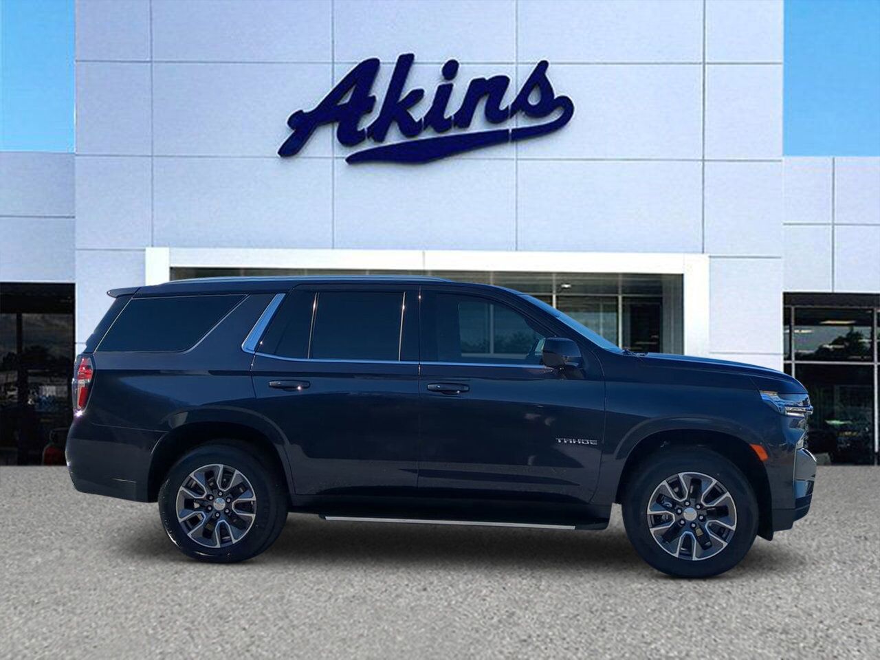 2023 Chevrolet Tahoe LS