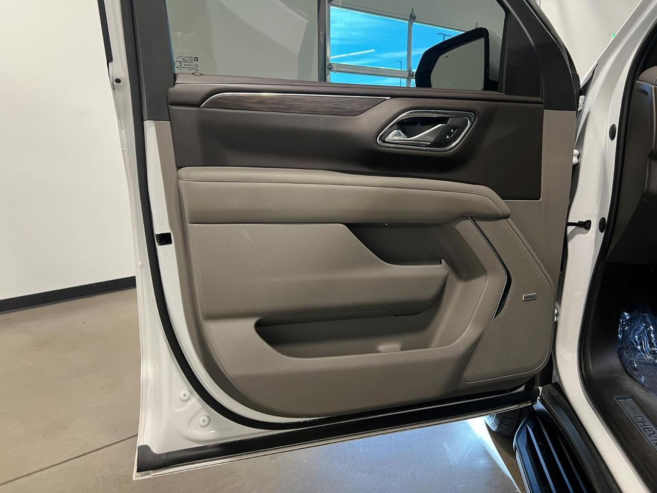 2023 Chevrolet Tahoe LT photo 24