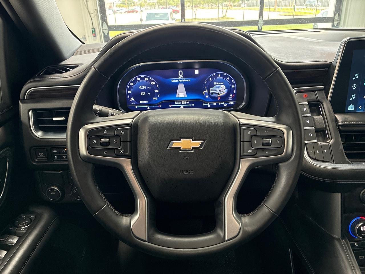 2023 Chevrolet Tahoe LT, Signature Pkg (Luxury Pkg, Pano Roof, 20in Wheels), Buckets, Black Out Emblems Houston TX