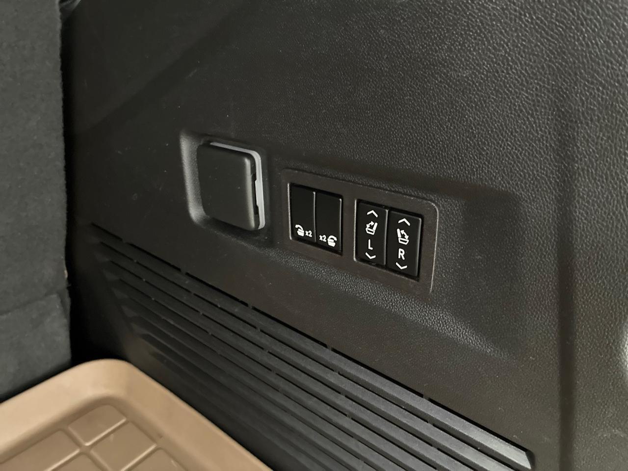 2023 Chevrolet Tahoe Premier, Enhanced Display and Alert Pkg, Pano Roof Houston TX