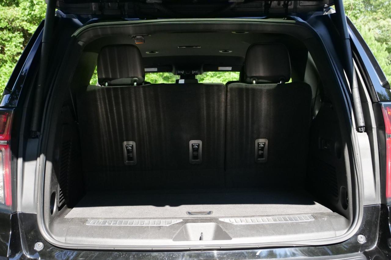 2023 Chevrolet Tahoe Premier / Vented Seats / Third Row / 5.3L V8! Lincolnton NC