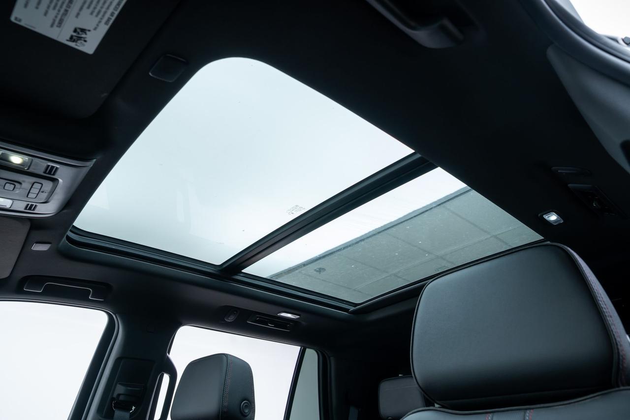 2023 Chevrolet Tahoe RST Panoramic Roof / Bose Sound Portland OR