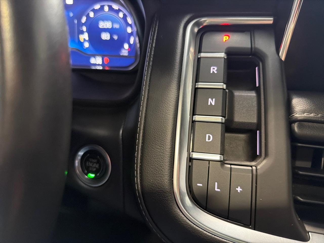 2023 Chevrolet Tahoe Z71, Luxury Pkg, Pano Roof, Bench Seat Houston TX