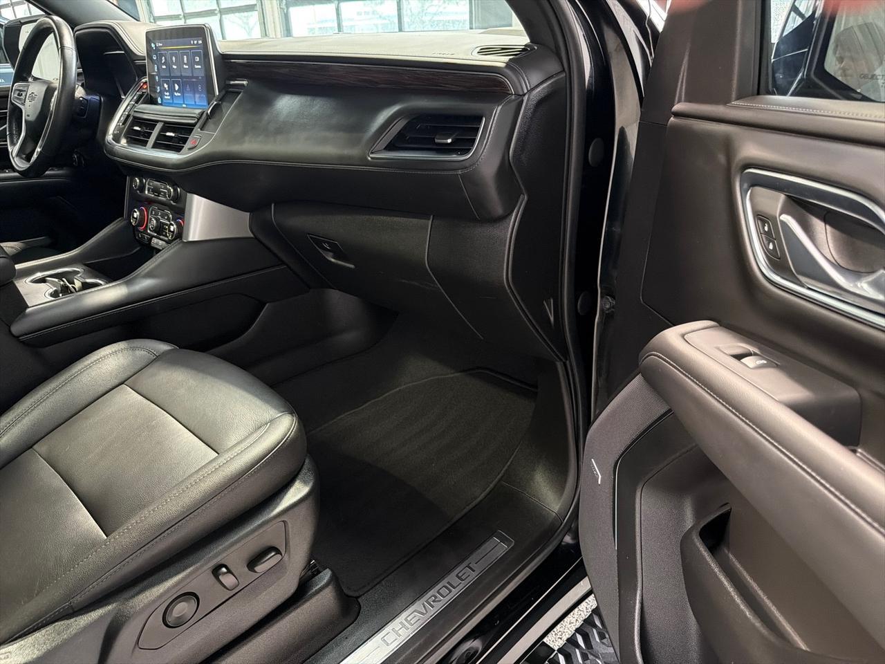 2023 Chevrolet Tahoe Z71, Luxury Pkg, Pano Roof, Bench Seat Houston TX
