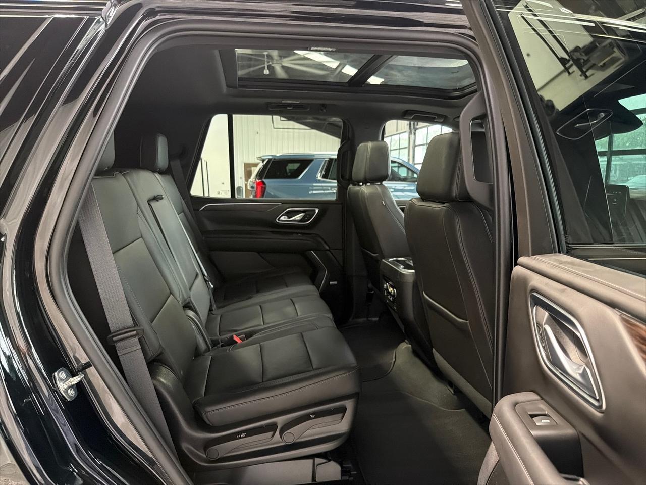 2023 Chevrolet Tahoe Z71, Luxury Pkg, Pano Roof, Bench Seat Houston TX
