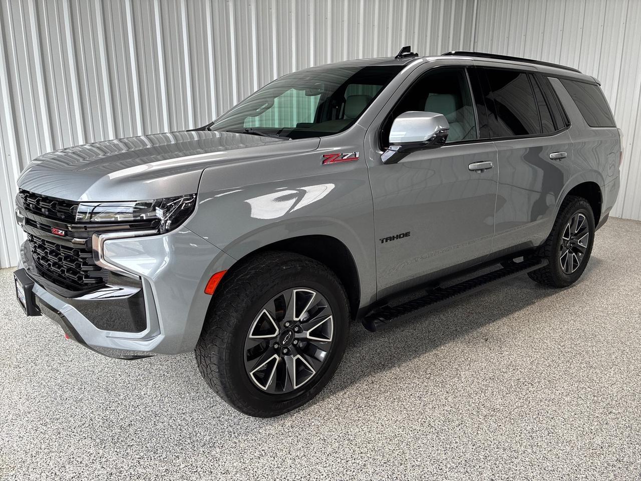 2023 Chevrolet Tahoe Z71, Luxury Pkg, Pano Roof, Buckets, All Weather Floor Liners