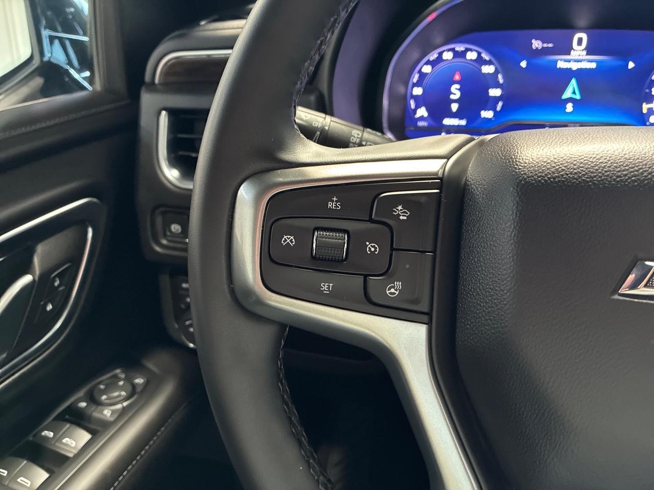 2023 Chevrolet Tahoe Z71, Luxury Pkg, Pano Roof, Buckets, Power Center Console Houston TX