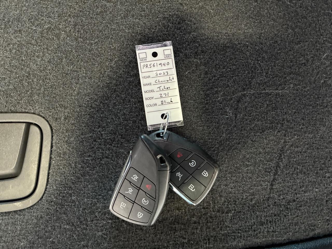 2023 Chevrolet Tahoe Z71, Luxury Pkg, Pano Roof, Buckets, Power Center Console Houston TX