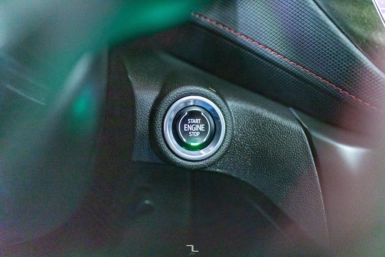 2023 Chevrolet Trailblazer AWD RS Leather Roof BCam Red Deer AB