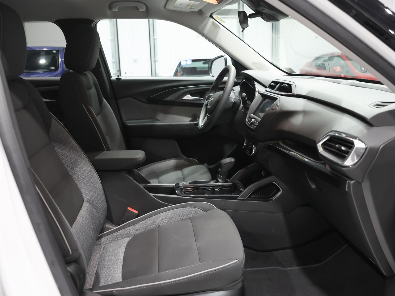 2023 Chevrolet Trailblazer LT photo 27