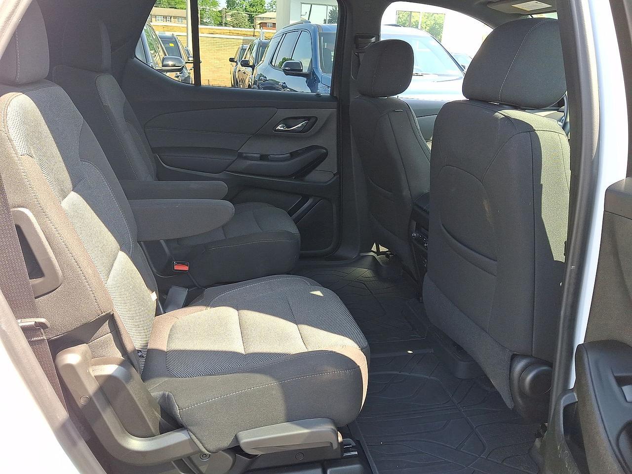 2023 Chevrolet Traverse AWD LT Cloth Allentown PA