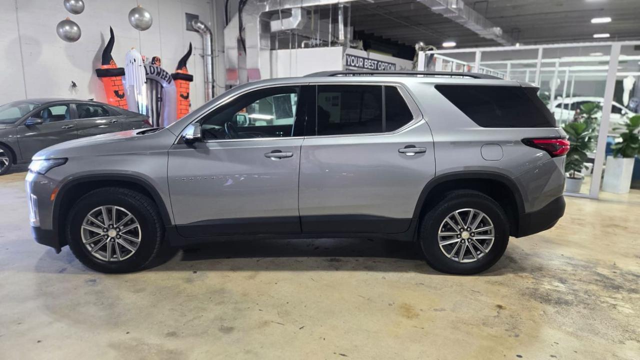 2023 Chevrolet Traverse AWD LT Cloth