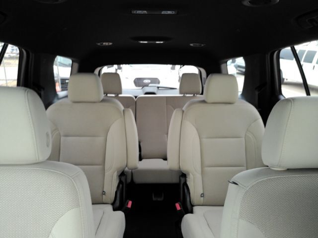 2023 Chevrolet Traverse AWD LT Plano TX