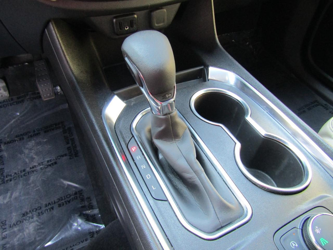 2023 Chevrolet Traverse FWD 4dr LS w/1LS Grand Prairie TX