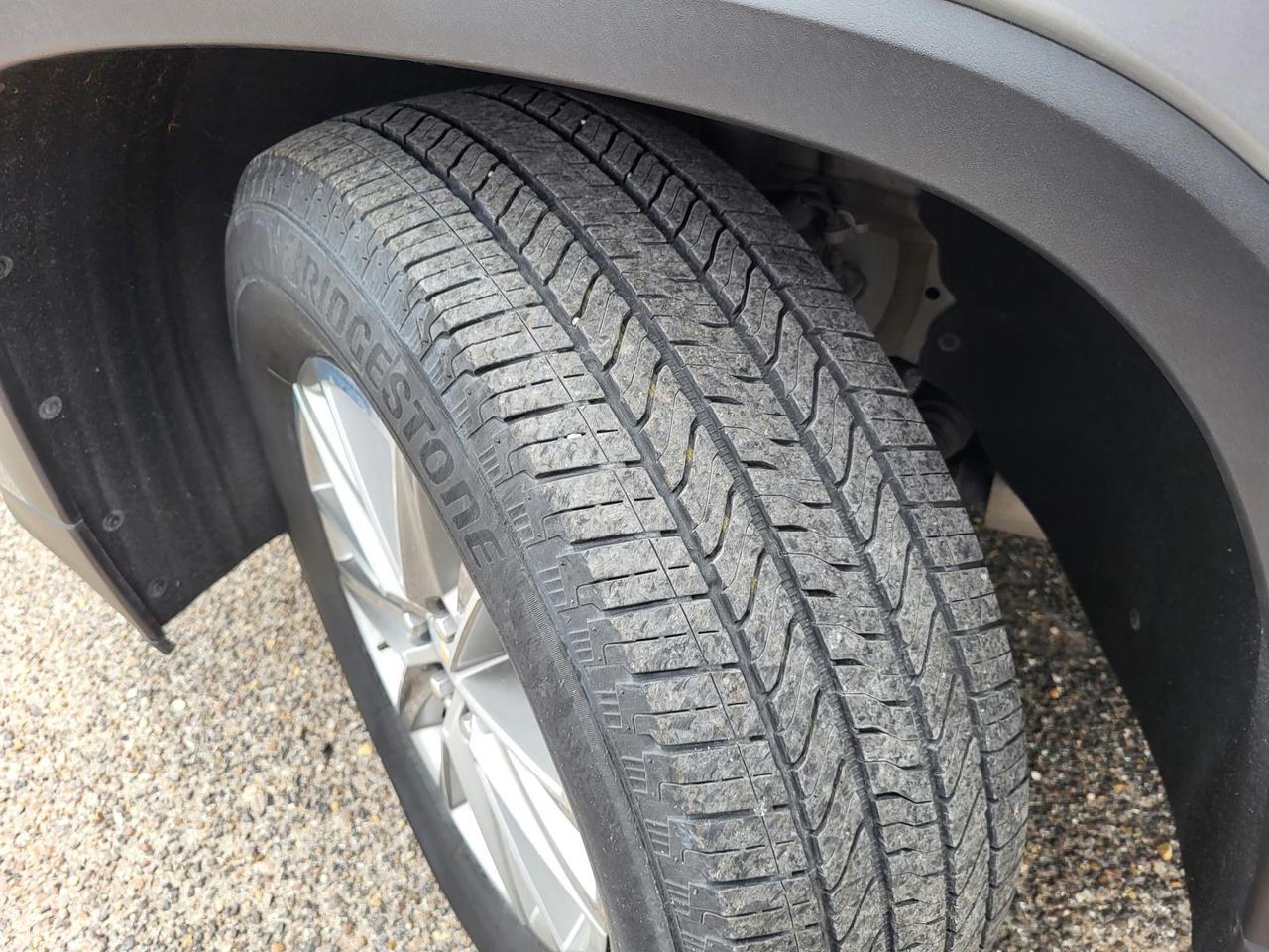 2023 Chevrolet Traverse FWD 4dr LT Leather Beeville TX