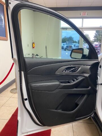 2023 Chevrolet Traverse FWD LT Cloth Charlotte NC