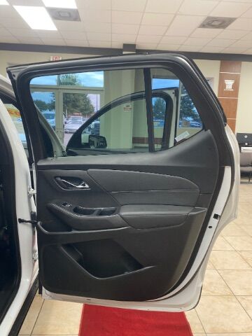 2023 Chevrolet Traverse FWD LT Cloth Charlotte NC