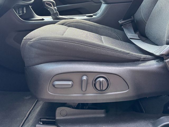 2023 Chevrolet Traverse FWD LT Cloth Houston TX