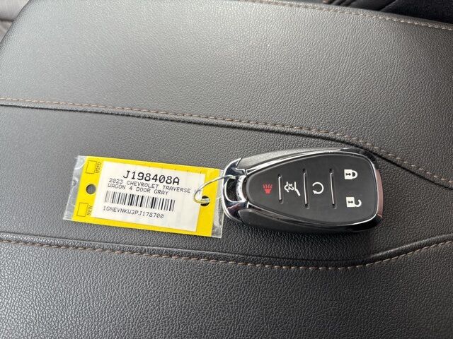 2023 Chevrolet Traverse High Country  TX