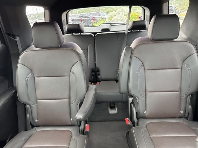 2023 Chevrolet Traverse High Country  TX