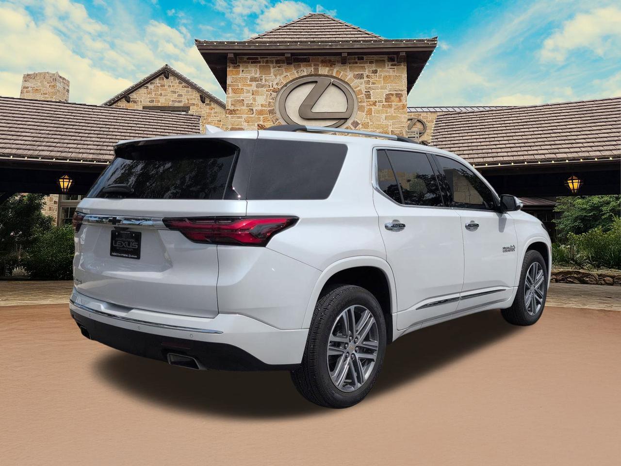 2023 Chevrolet Traverse High Country