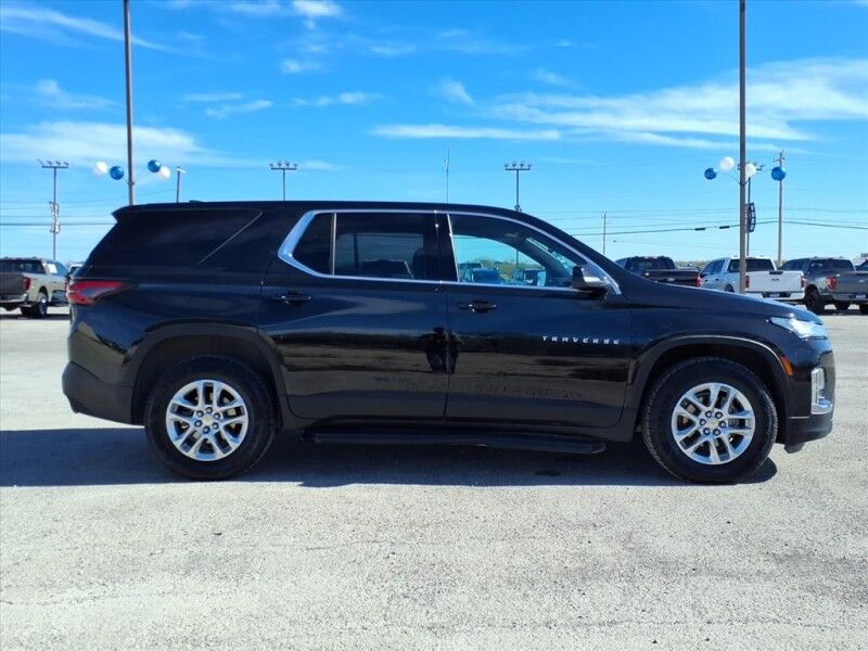 2023 Chevrolet Traverse LS