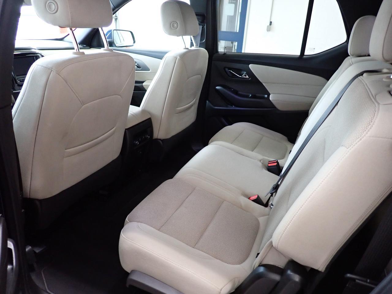 2023 Chevrolet Traverse LS AWD 4DR 8 PASS Listowel ON