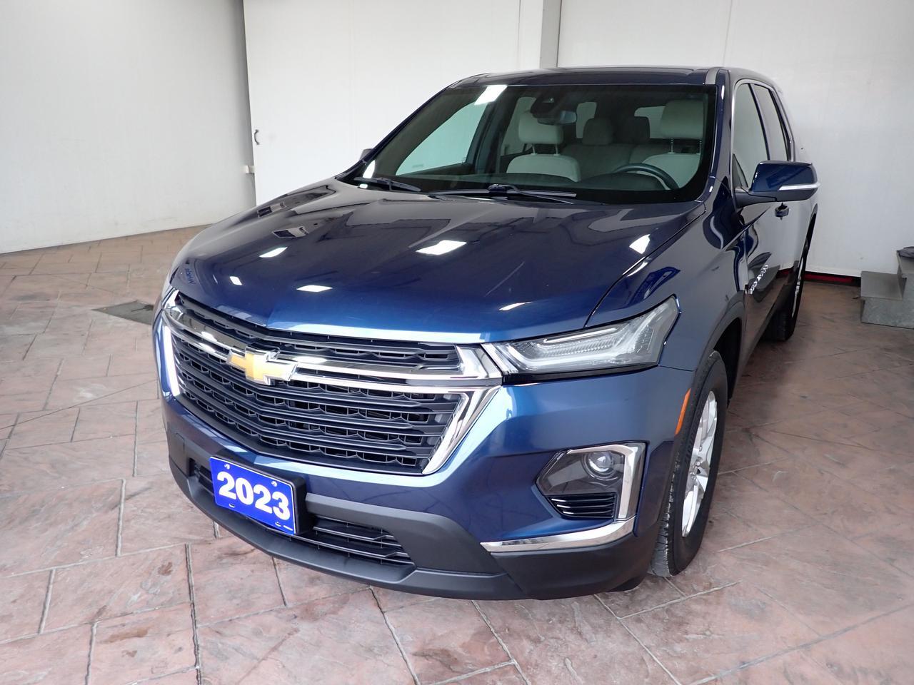 2023 Chevrolet Traverse LS AWD 4DR 8 PASS Listowel ON