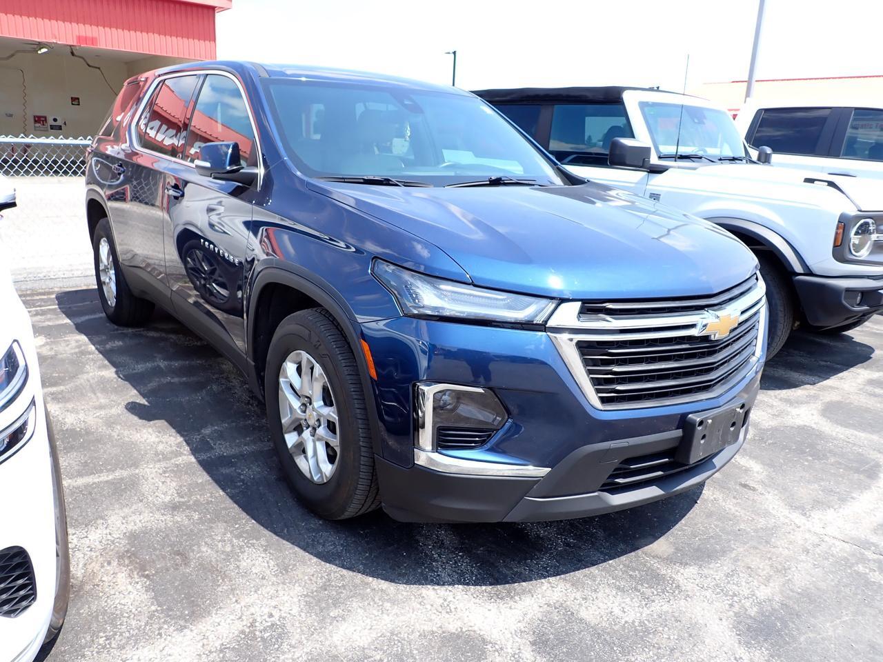 2023 Chevrolet Traverse LS AWD 4DR