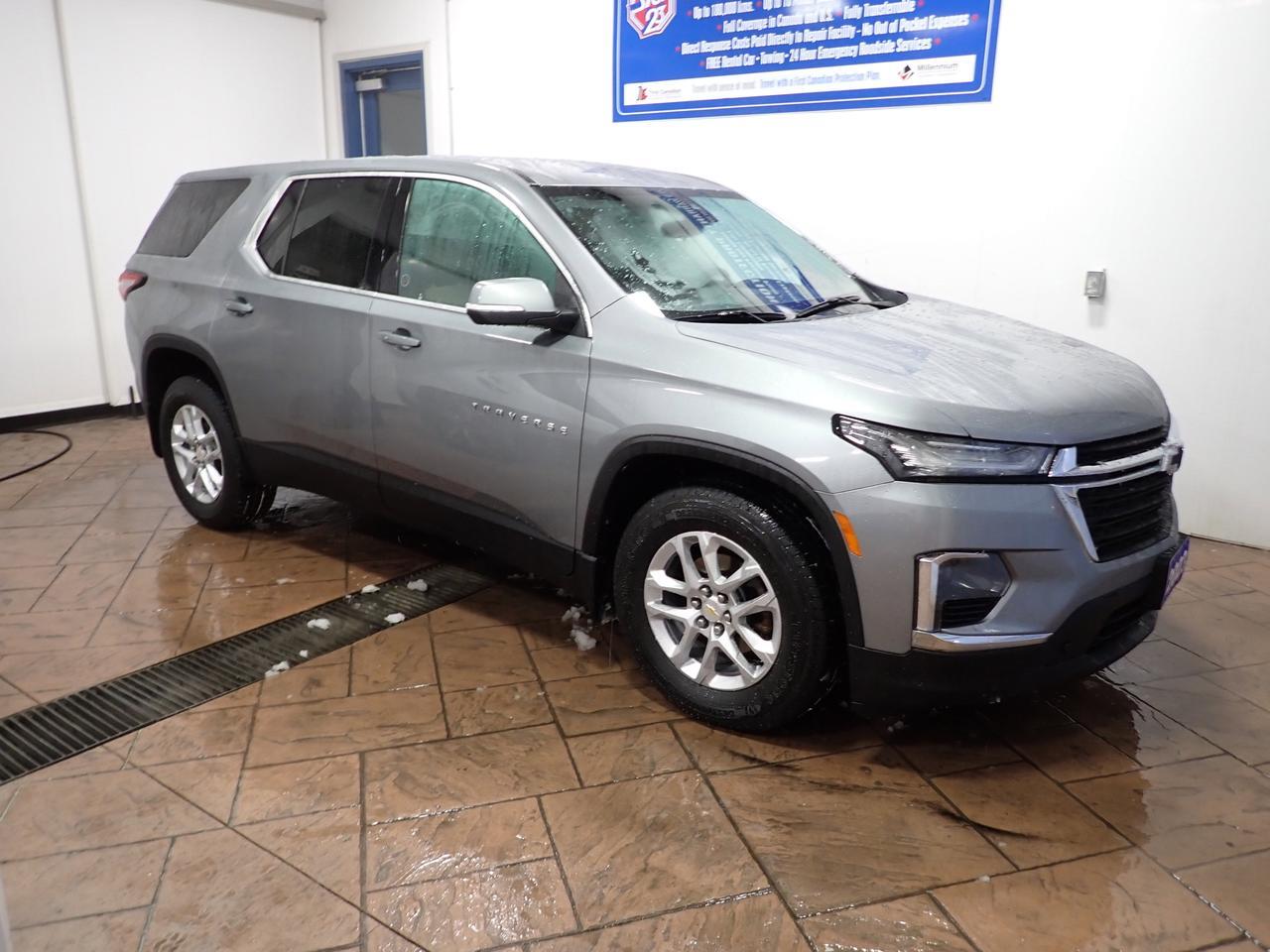 2023 Chevrolet Traverse LS AWD 4DR