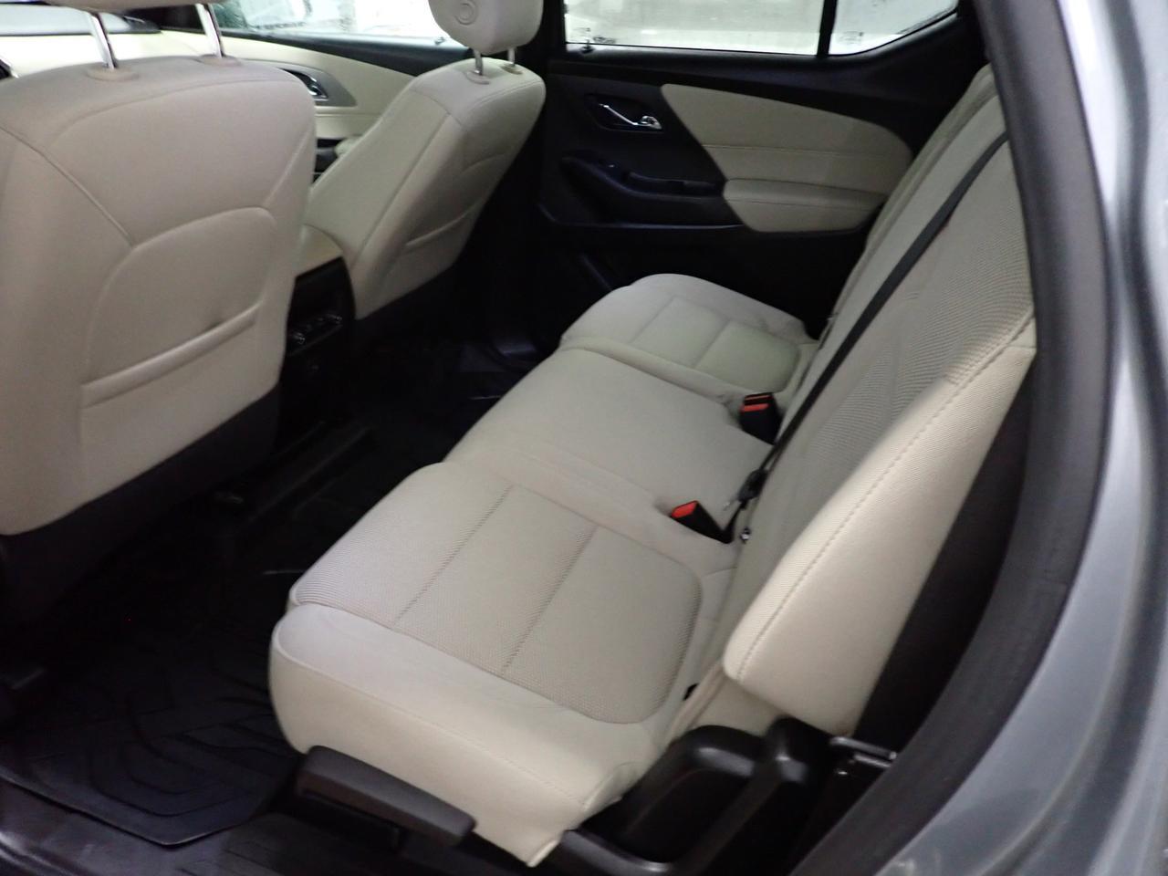 2023 Chevrolet Traverse LS AWD 4DR Listowel ON