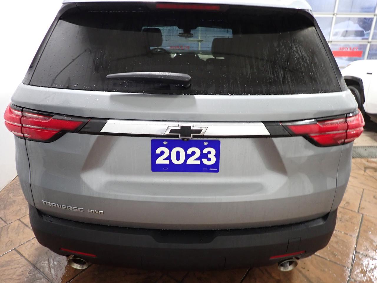 2023 Chevrolet Traverse LS AWD 4DR Listowel ON