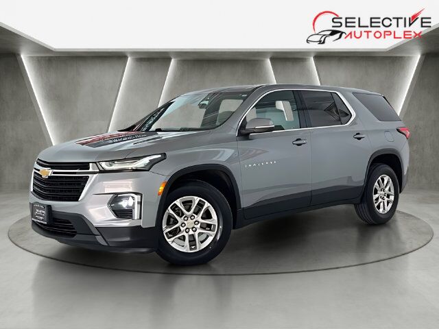 2023 Chevrolet Traverse LS