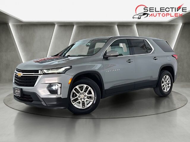 2023 Chevrolet Traverse LS