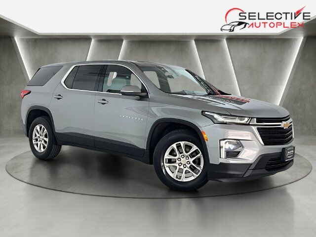 2023 Chevrolet Traverse LS