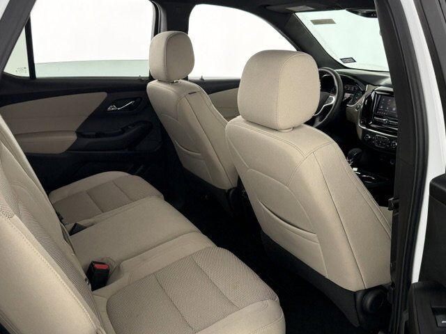 2023 Chevrolet Traverse LS New Braunfels TX