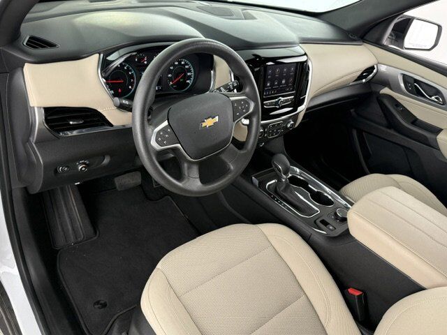 2023 Chevrolet Traverse LS New Braunfels TX