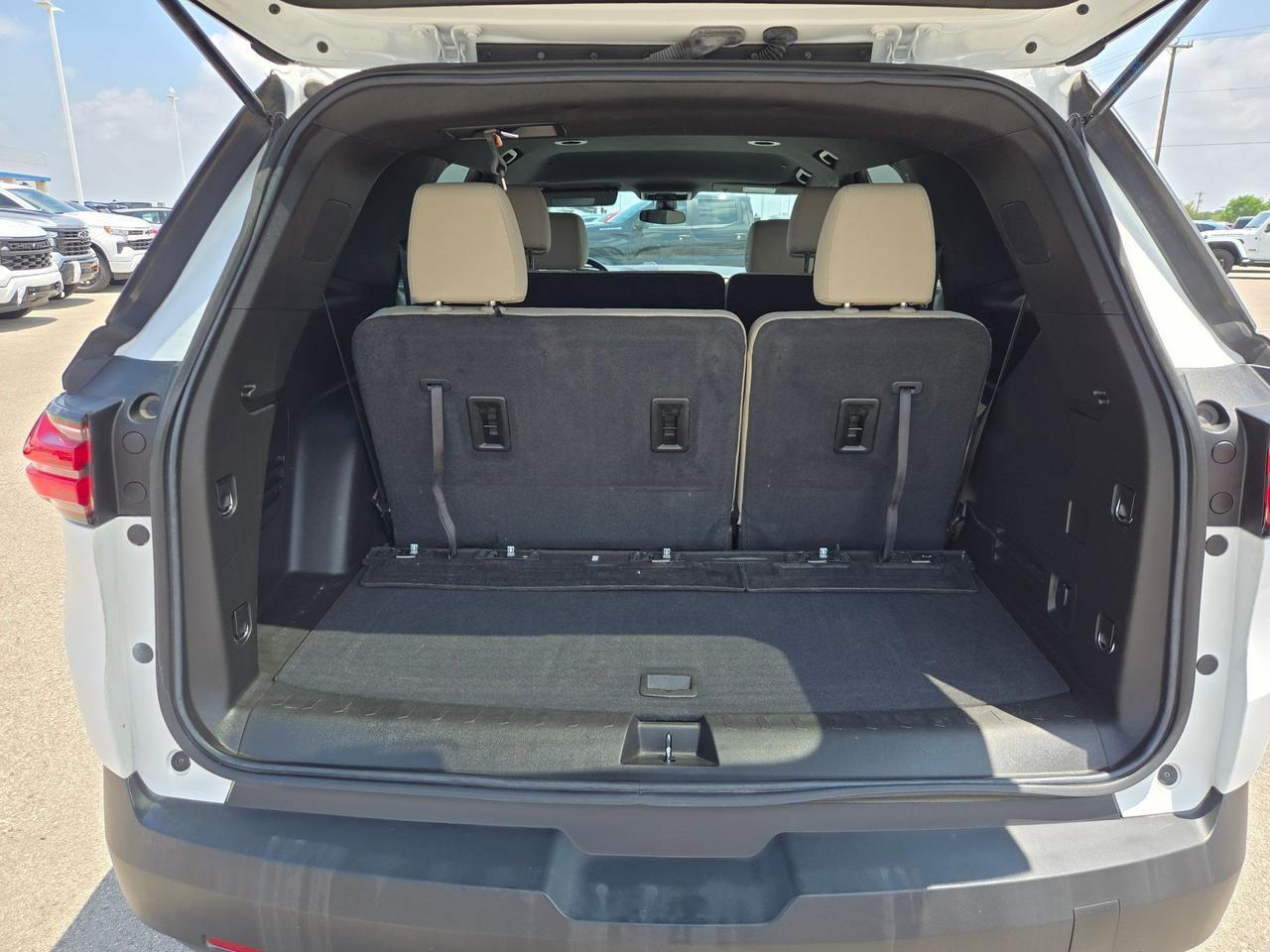 2023 Chevrolet Traverse LS Castroville TX