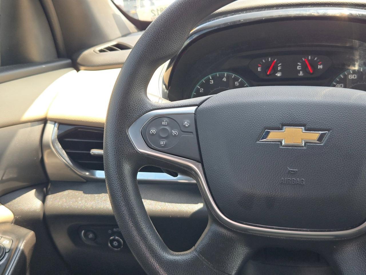 2023 Chevrolet Traverse LS Castroville TX