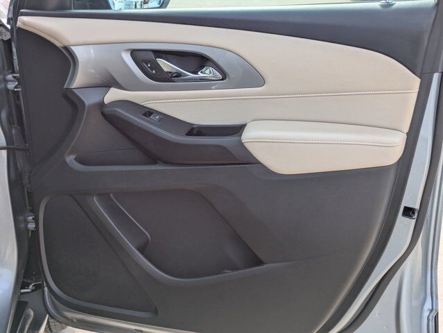 2023 Chevrolet Traverse LS Castroville TX