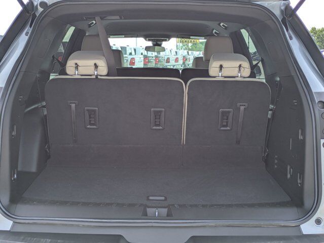 2023 Chevrolet Traverse LS Castroville TX