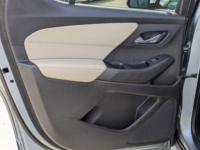 2023 Chevrolet Traverse LS Castroville TX