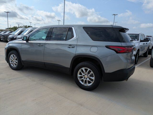 2023 Chevrolet Traverse LS Castroville TX