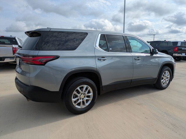 2023 Chevrolet Traverse LS Castroville TX