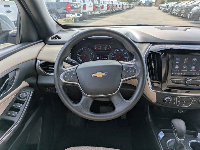 2023 Chevrolet Traverse LS Castroville TX